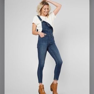 Levi’s Overall Skinny